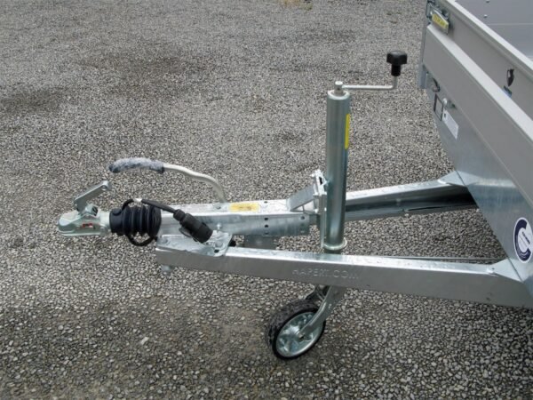 Hapert Azure H-1 – 1500 – 4050 x 1800 – niedriges Fahrwerk
