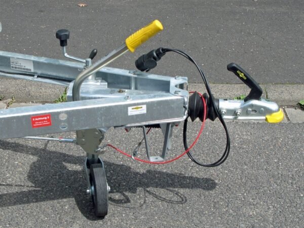 15992174039ff729f588d6c82cf022c1.jpg Humbaur HA132513 KV klappbare Vorderwand