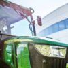 3_2038r_r2g023552_large_ae8fe0565f1f0c5b829a82ce51a76b7b4911bf17_1024x.jpg John Deere Kompakttraktor 2038R