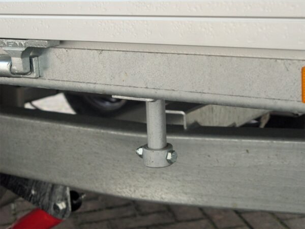 643d9e3a6e58bde642a3ee358ff7b63b.jpg Unsinn UDK 3620-35-14 E-Pumpe, Stahlboden, 14 Zurrpins Spinlock