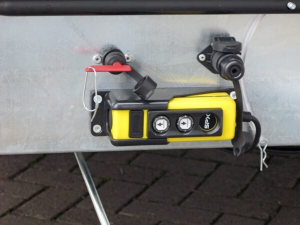 Humbaur HTK 3500.41 ALU Tridem 3 Achser mit E-Pumpe