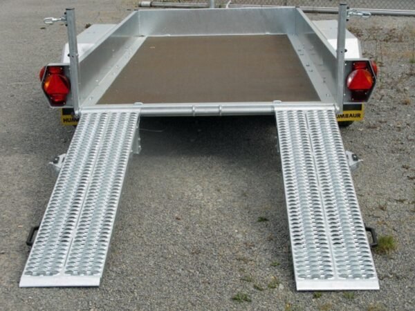 Humbaur HS353016 – 12 Zurringe, Stahlrampen stehend