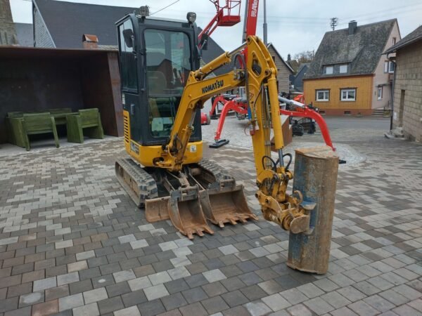 KOMATSU PC16R-3HS – Minibagger mit Tilt | Gebrauchtgerät