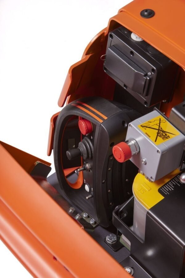 HUSQVARNA LH 804 – Rüttelplatte  ferngesteuert mit 820 kg