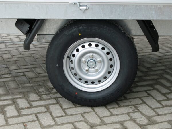 bf1d6630399b41762101974ce48e426f.jpg Hapert Azure H-1 – 1350 – 2600 x 1500 – Bereifung 185 R14 C