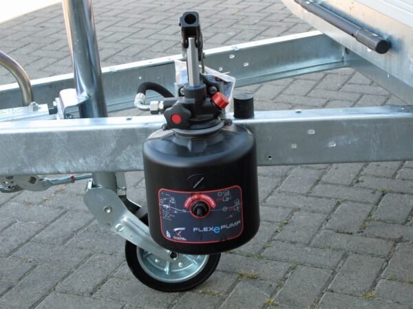 Humbaur HUK 272715 Handpumpe und FLEXePump