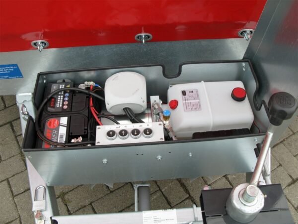 d9a6450167c18f401d004d1ed5c4d52c.jpg Unsinn UAG 4217-35-14-E-HP Absenkanhänger mit Elektrohydraulik und Planenaufbau