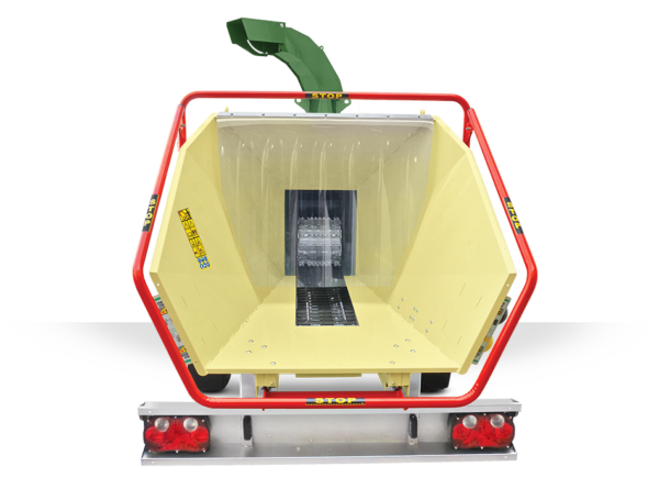negri-bio-trituratori-R280TN-M-2.png NEGRI Biohäcksler R280 / Häcksler mit Straßenfahrwerk für Traktor